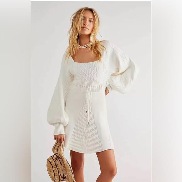 Free People Dresses & Skirts - FREE PEOPLE EMMALINE MINI SWEATER DRESS NWT
